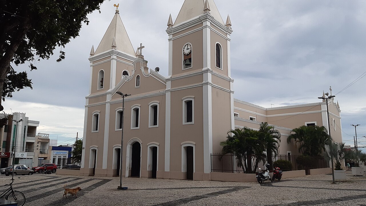 Igreja Matriz de Itabaiana (SE), a Cidade do Ouro, a 27 minutos da Chácara da Serra